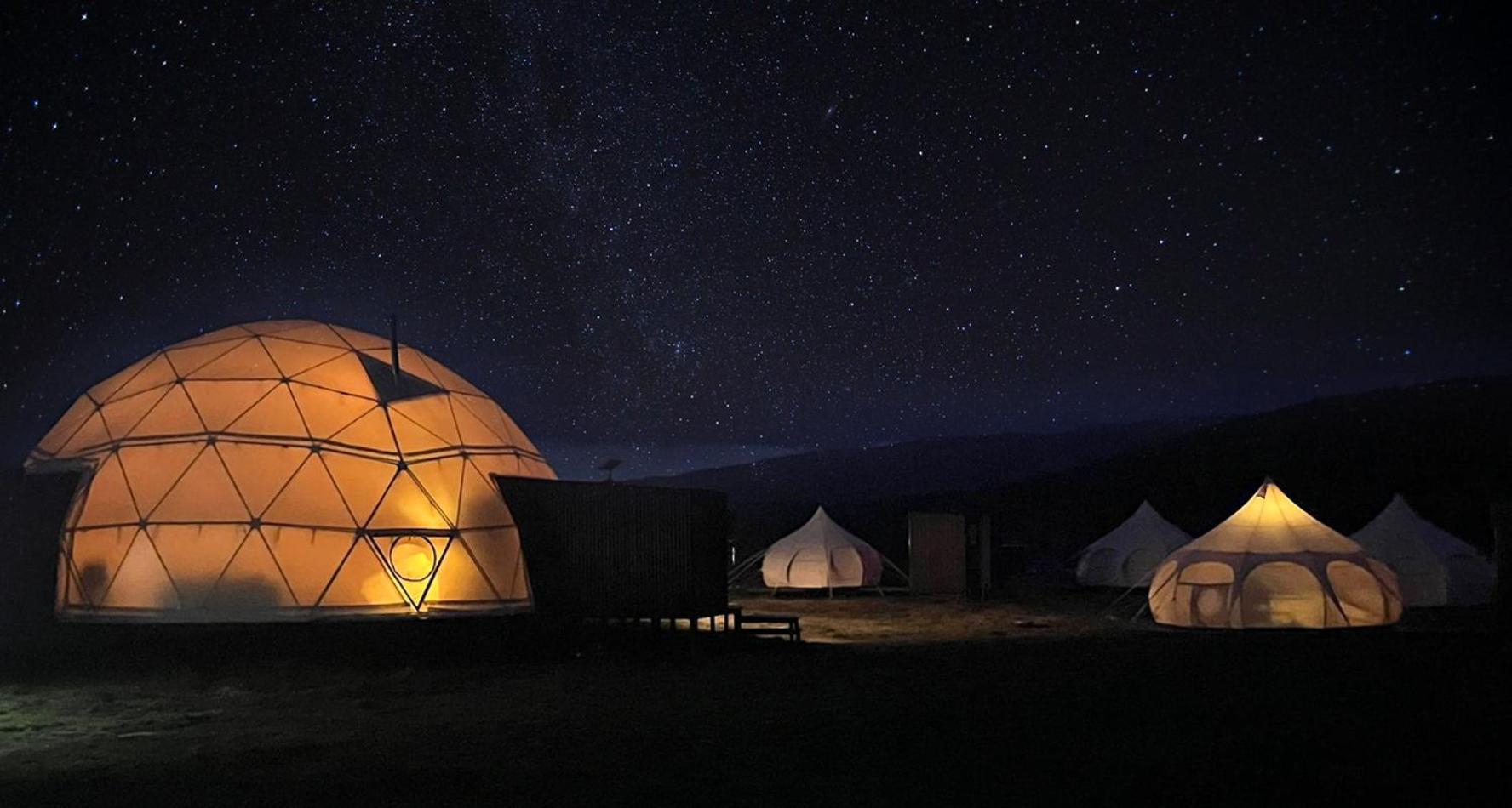 Chilenativo Riverside Camp Torres del Paine National Park Esterno foto