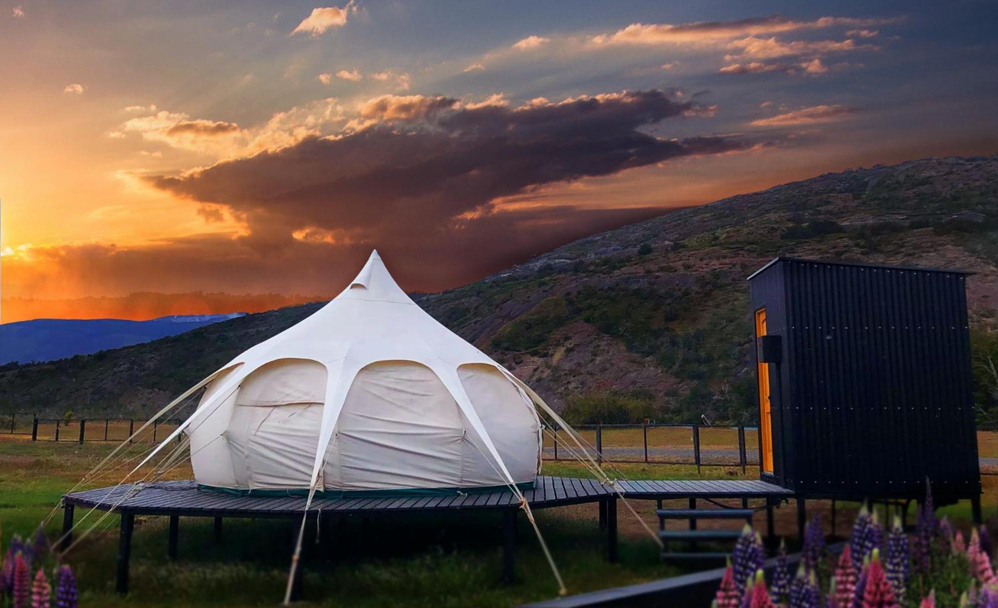 Chilenativo Riverside Camp Torres del Paine National Park Esterno foto