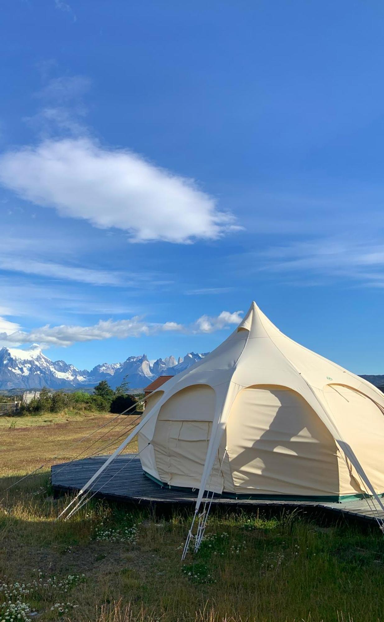Chilenativo Riverside Camp Torres del Paine National Park Esterno foto