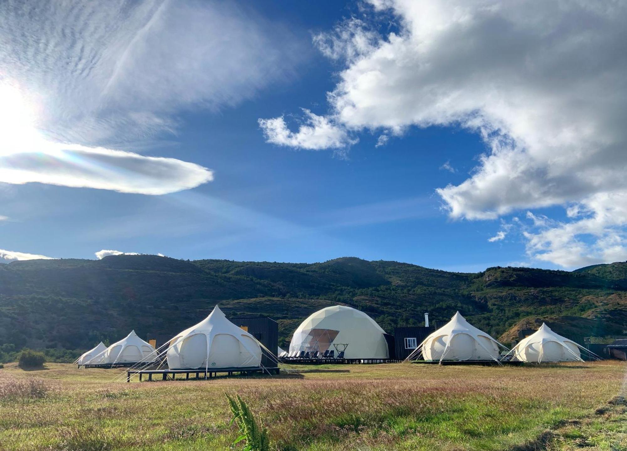 Chilenativo Riverside Camp Torres del Paine National Park Esterno foto